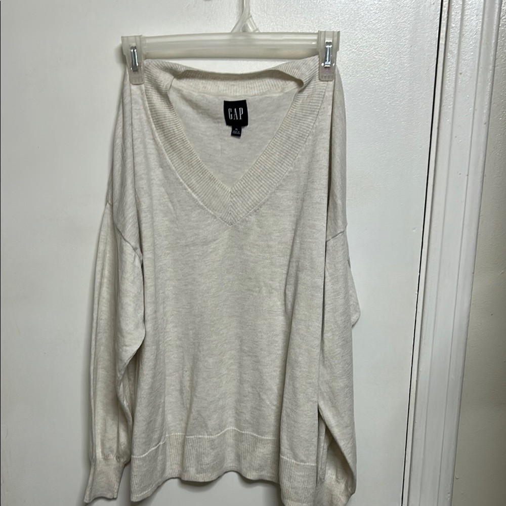 GAP Off-White Knit Pullover